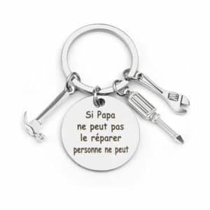 idée cadeau homme porte-clés robuste avec inscription pour papa réparateur, un accessoire quotidien qui célèbre ses talents de bricolage